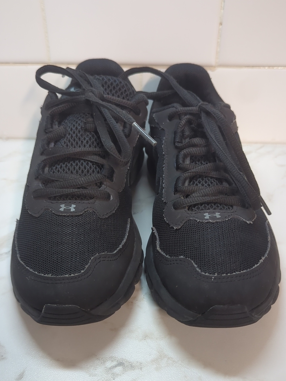 KIDS UNDER ARMOUR ASSERT SHOES